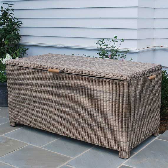 Sag Harbor Cushion Box